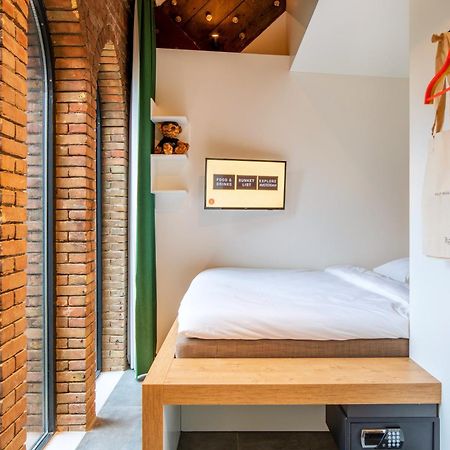 Bunk Hostel Amsterdam Exterior photo