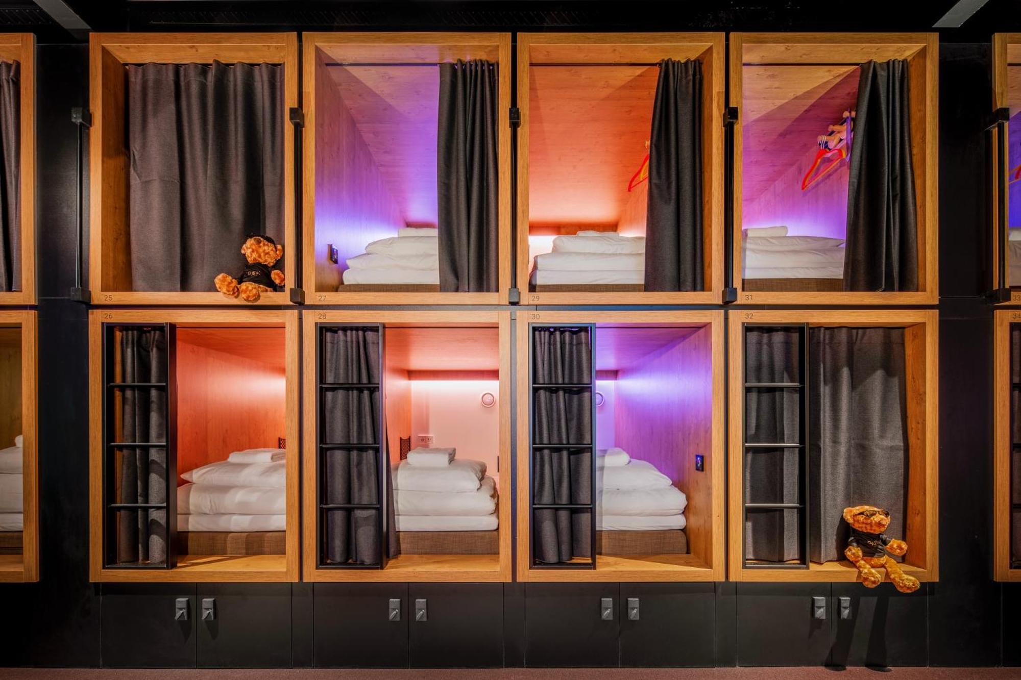 Bunk Hostel Amsterdam Exterior photo