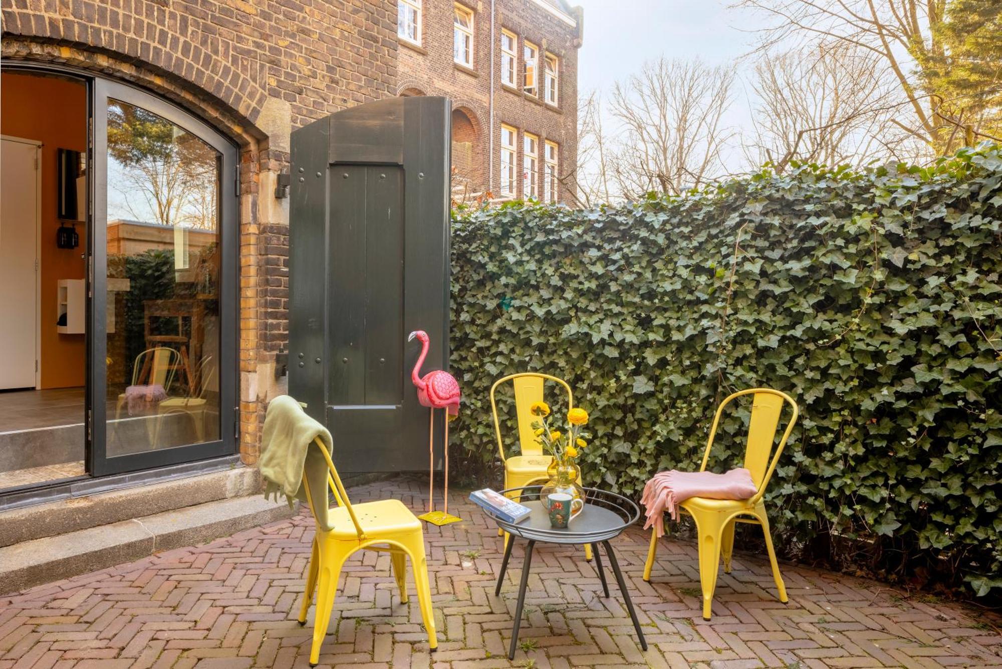 Bunk Hostel Amsterdam Exterior photo