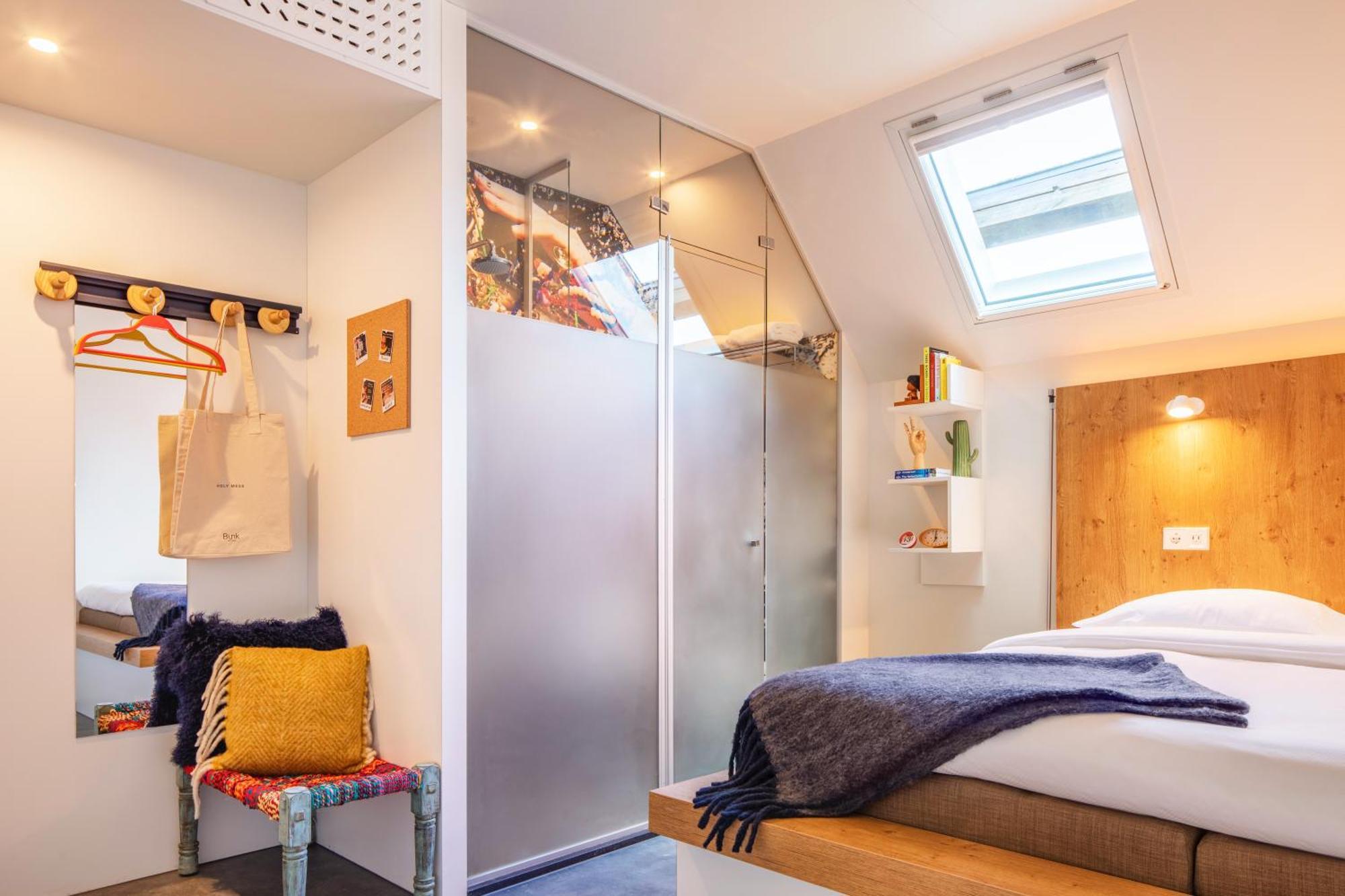 Bunk Hostel Amsterdam Exterior photo